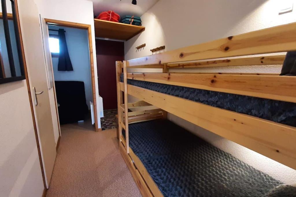 Superbe Appartement La Joue Du Loup Centre, 6 Personnes, Avec Parking Prive Le Devoluy Exterior foto