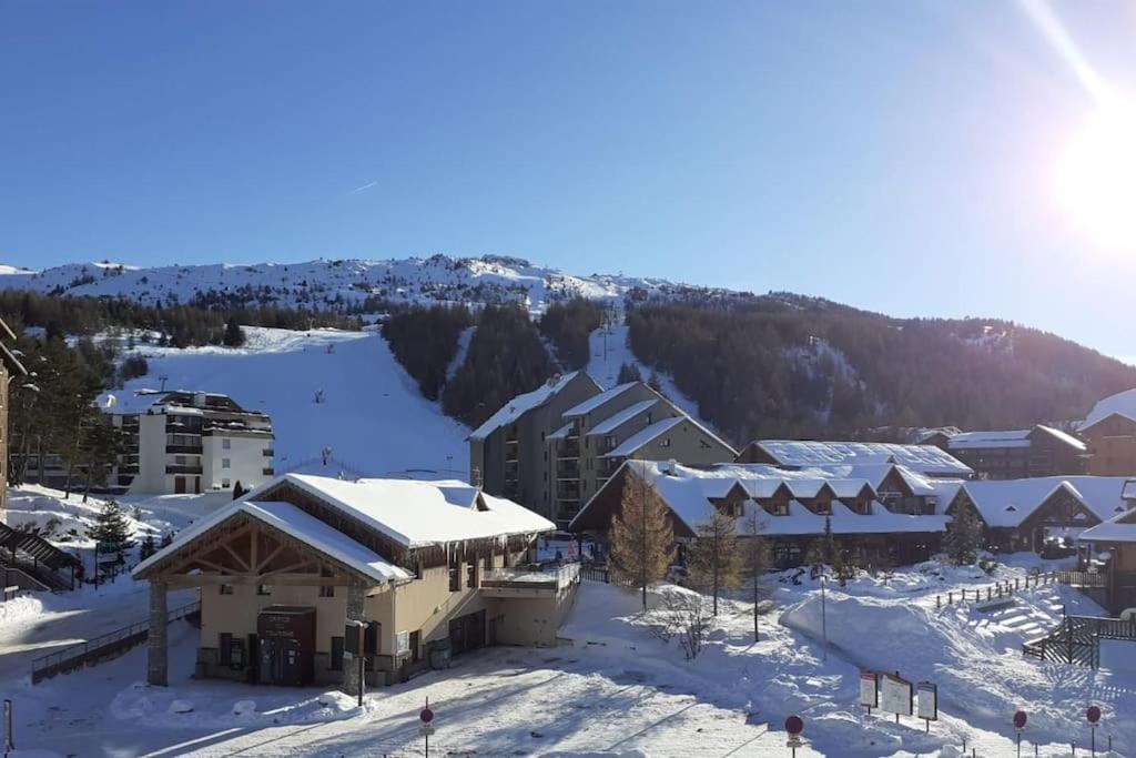 Superbe Appartement La Joue Du Loup Centre, 6 Personnes, Avec Parking Prive Le Devoluy Exterior foto